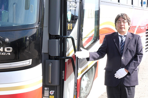 観光バス運転手の仕事とは