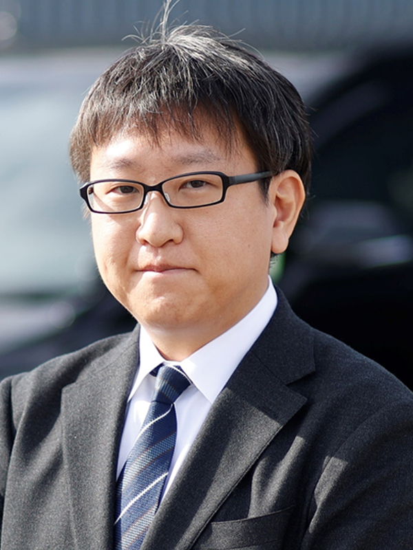 代表取締役 渡辺 寛人